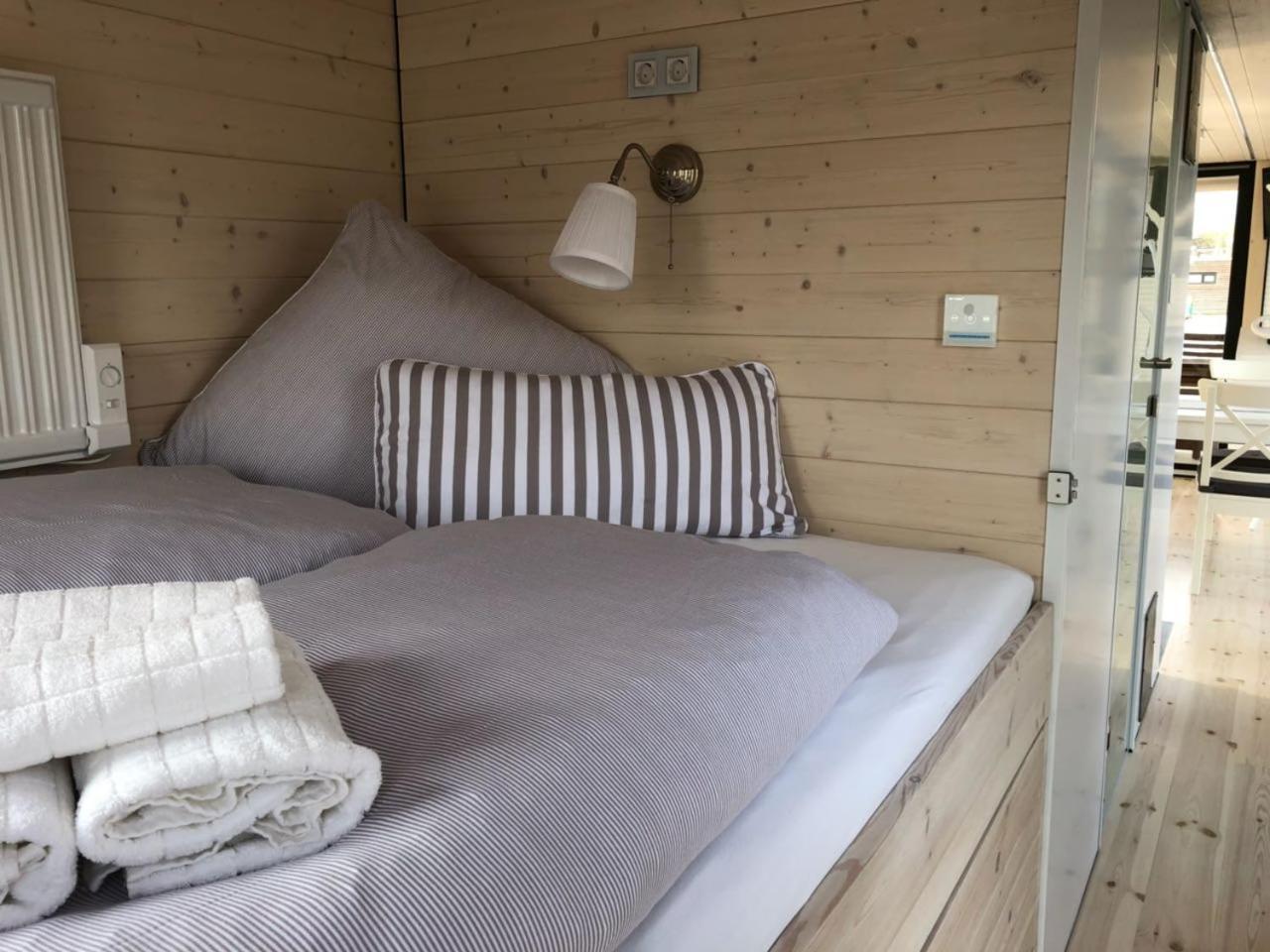 Hausboot Resort Nordseekueste Wilhelmshaven Eksteriør bilde