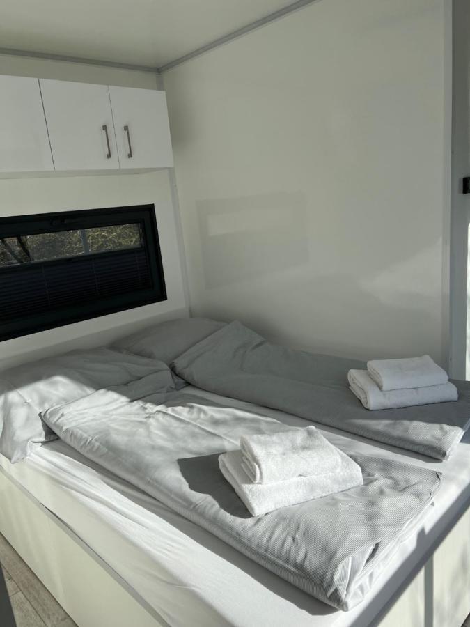 Hausboot Resort Nordseekueste Wilhelmshaven Eksteriør bilde