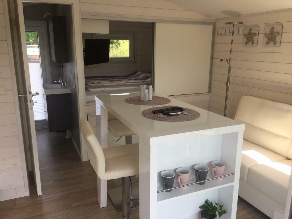 Hausboot Resort Nordseekueste Wilhelmshaven Eksteriør bilde